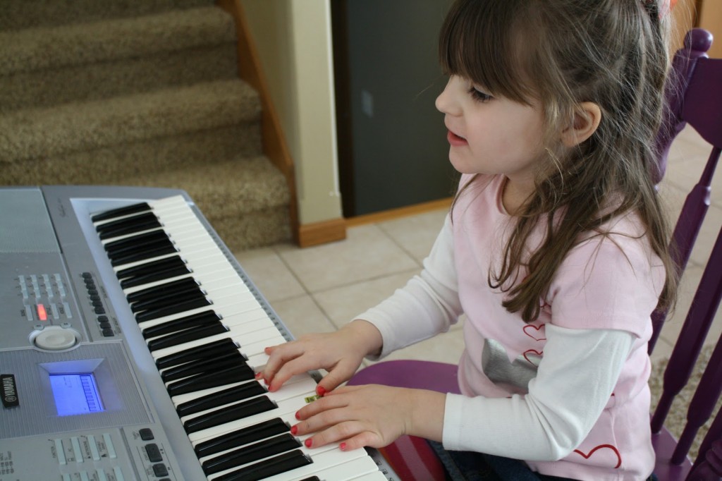 Độ tuổi tốt nhất để cho bé học đàn Piano