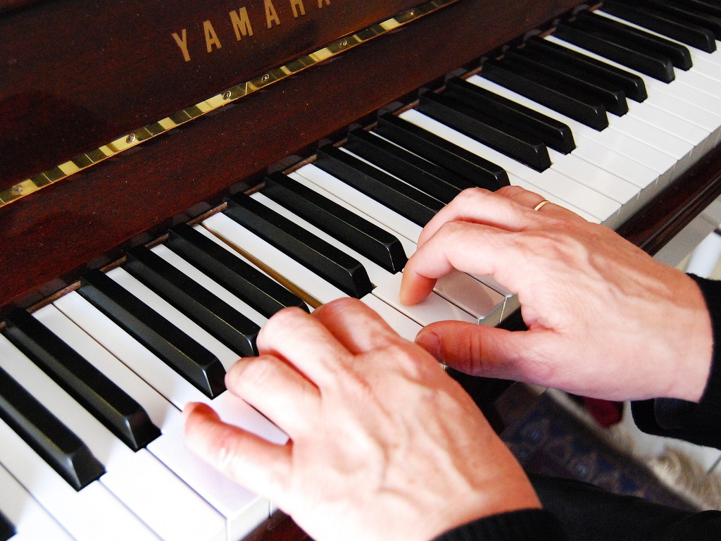 Học đàn Piano cổ điển tại nhà