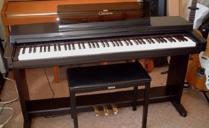 Nên lựa chọn đàn Piano điện cũ giá bao nhiêu